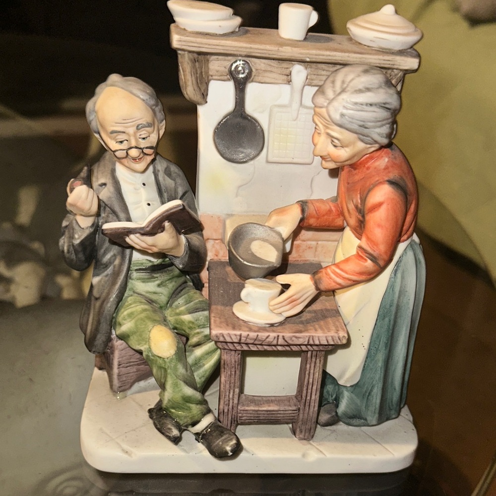 Japanese Weekend Cozy Kitchen Scene Sculpture